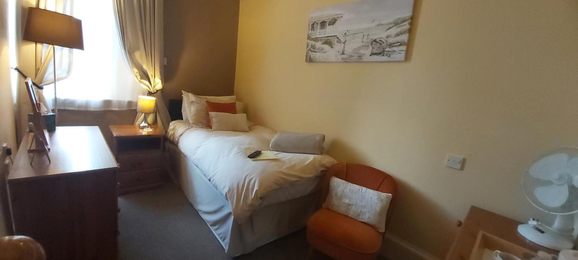 Cranborne Guest Accommodation Exclusively For Adults トーキー エクステリア 写真